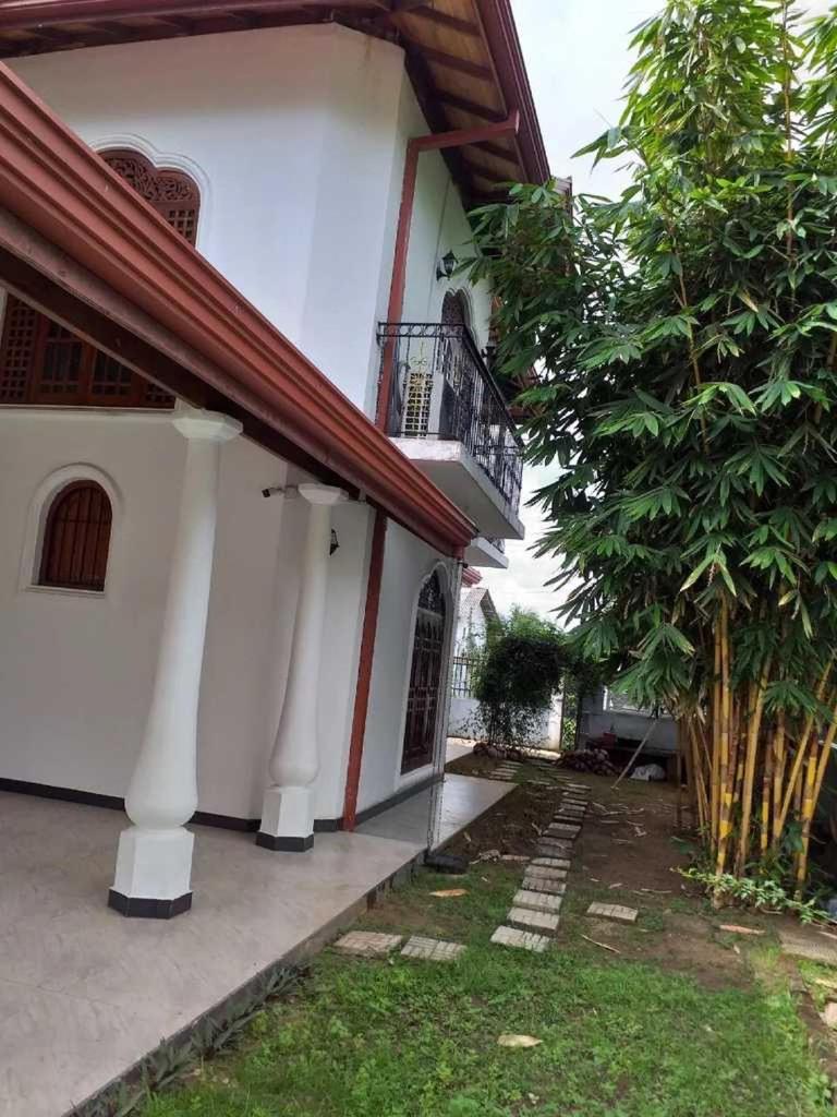 Piyumi Villa Kurunegala Exterior photo